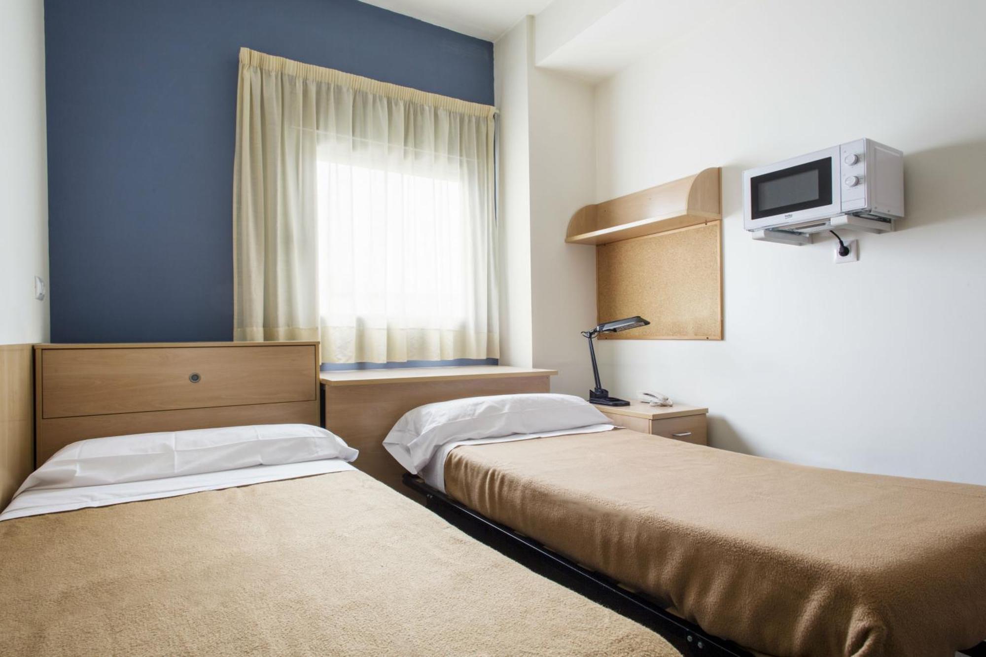 Residencia Universitaria Resa As Burgas Ourense Chambre photo